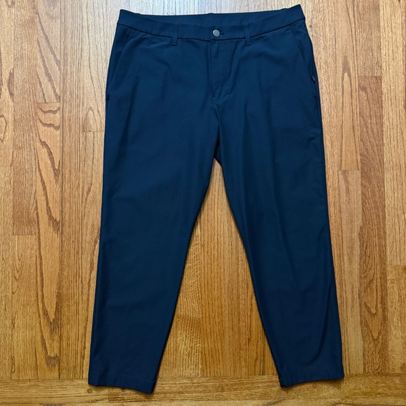 Lululemon ABC Classic-Fit 5 Pocket Pant Warpstreme in True Navy size 35